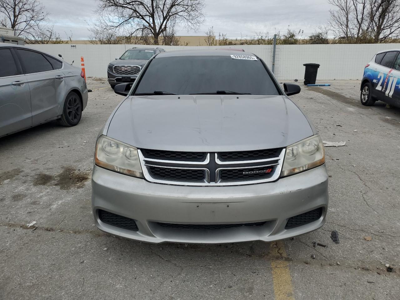 DODGE AVENGER SE