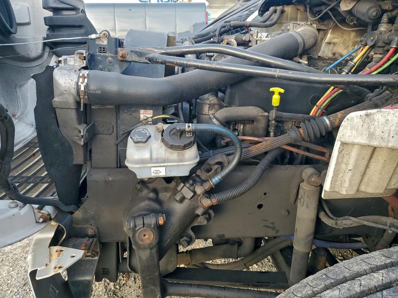 2007 FREIGHTLINER M2 #3319075255