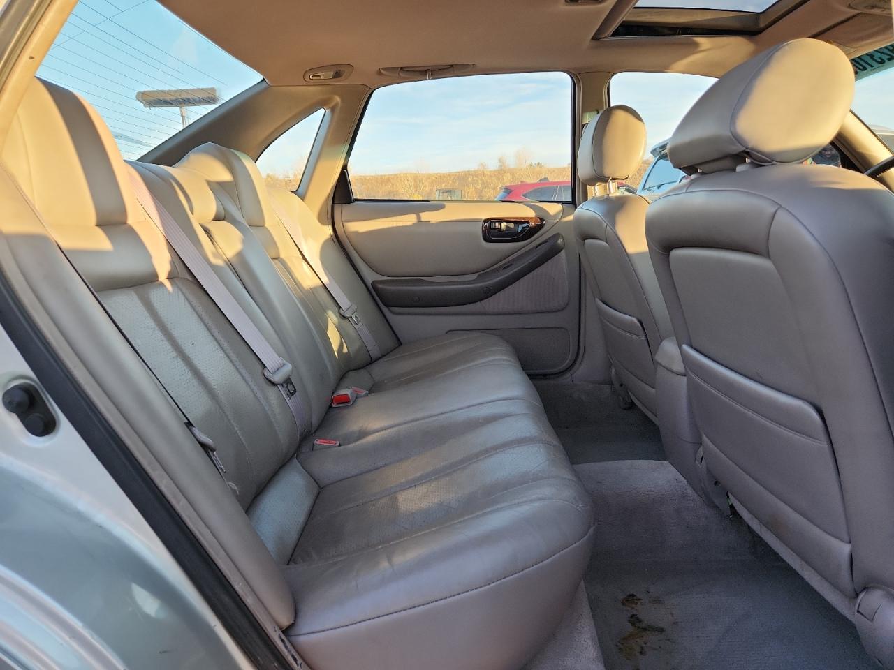 Lot #3285016935 1999 TOYOTA AVALON XL