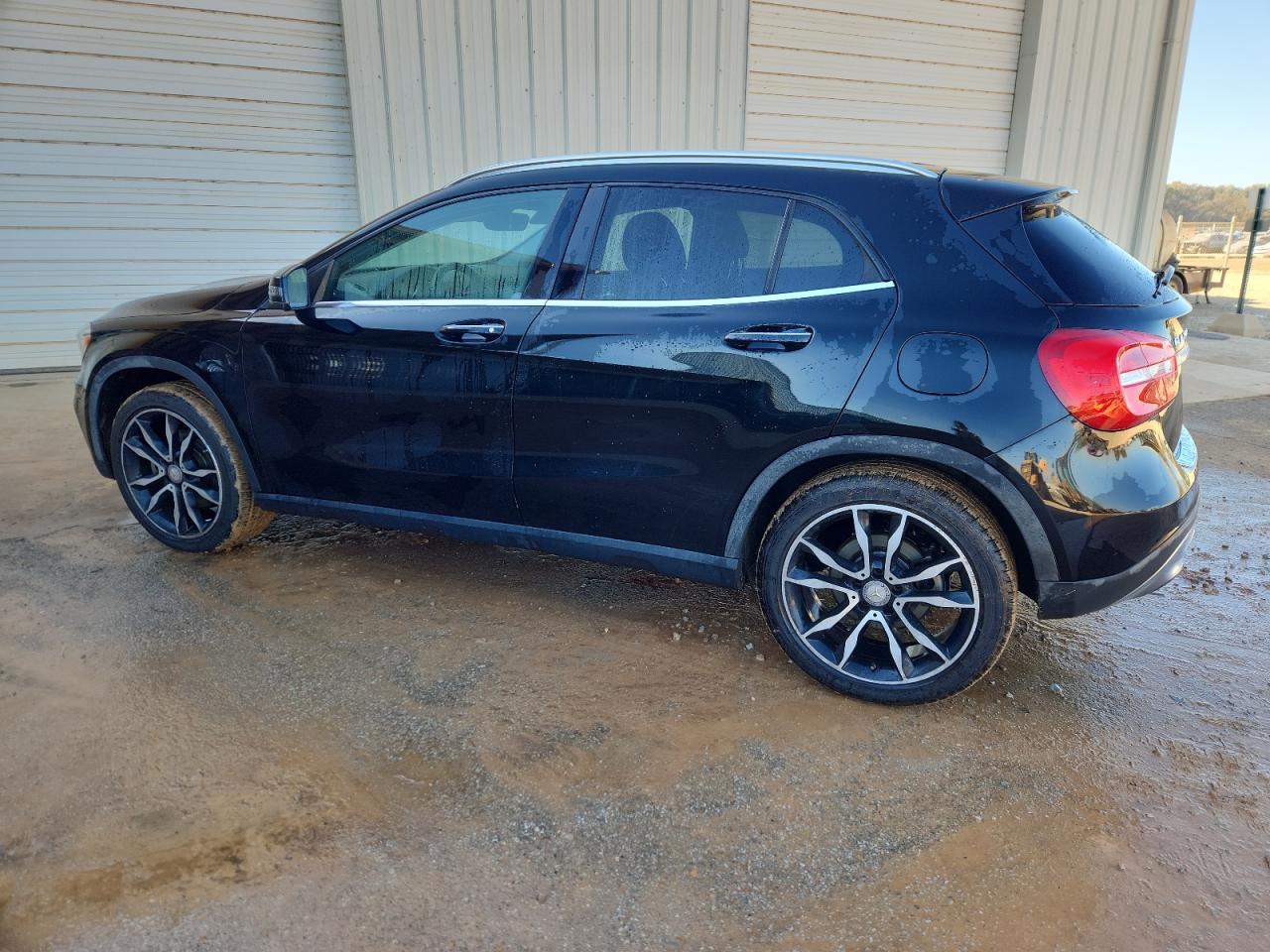 Lot #3308250153 2015 MERCEDES-BENZ GLA 250 4M