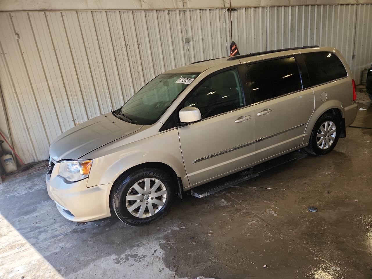 CHRYSLER TOWN & COUNTRY TOURING