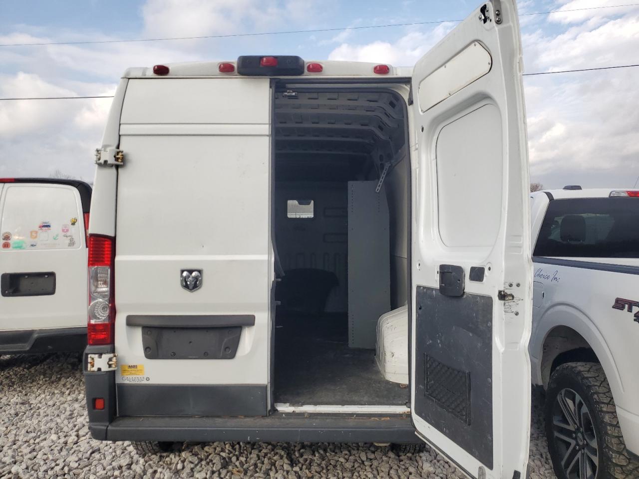 Lot #3310453307 2014 RAM PROMASTER