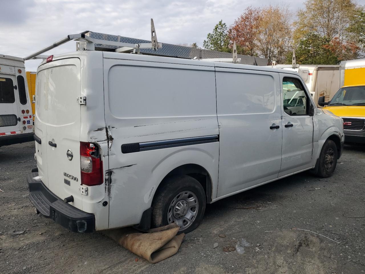 NISSAN NV2500 2500