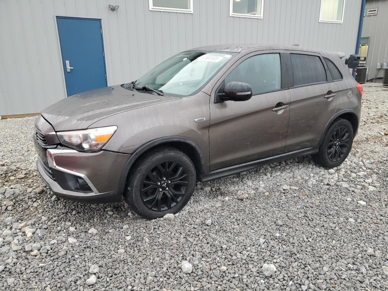 MITSUBISHI OUTLANDER ES