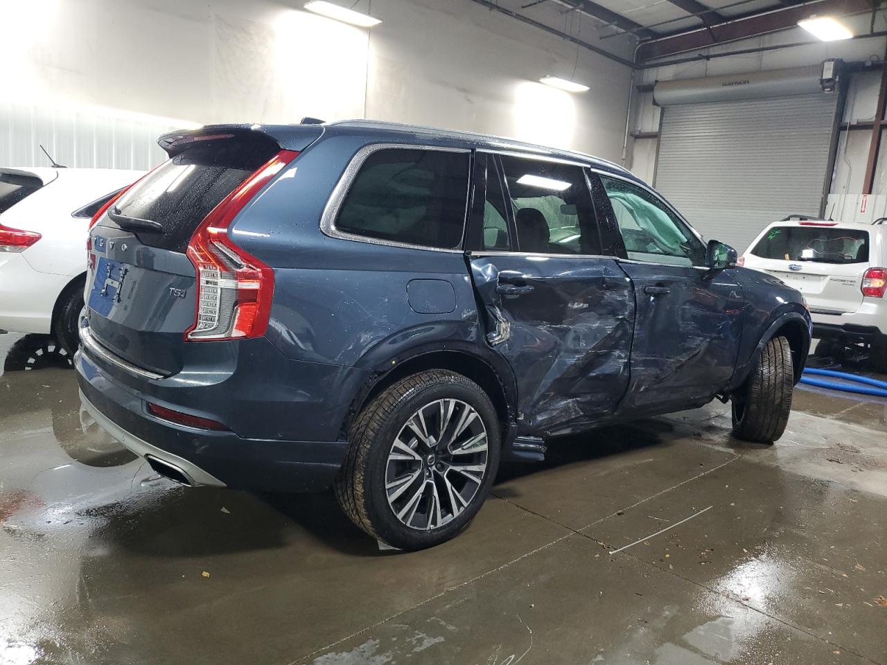 VOLVO XC90 T5 MOMENTUM