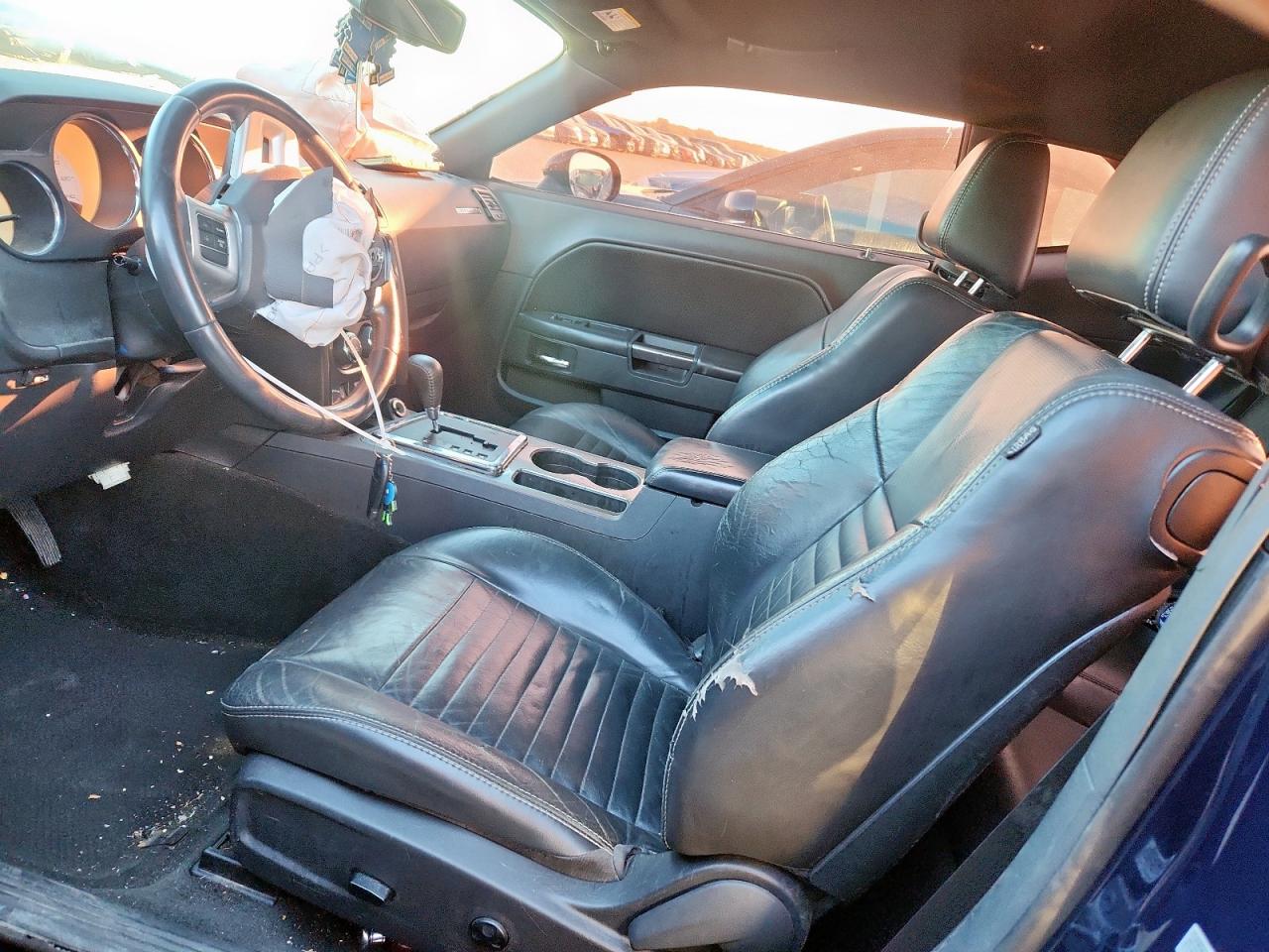 DODGE CHALLENGER SXT