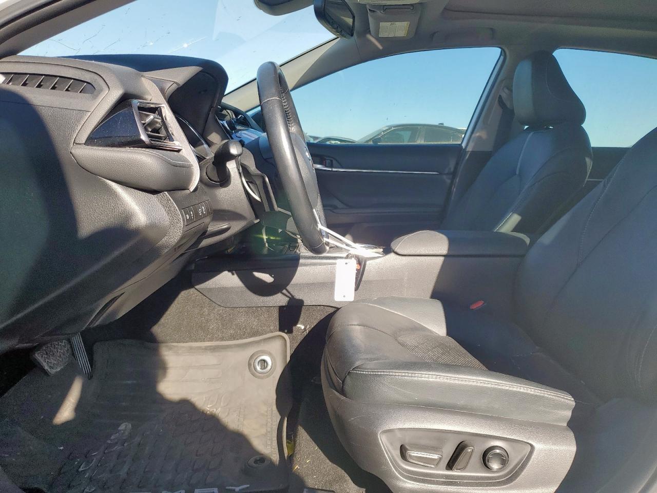 Lot #3309796395 2020 TOYOTA CAMRY XSE