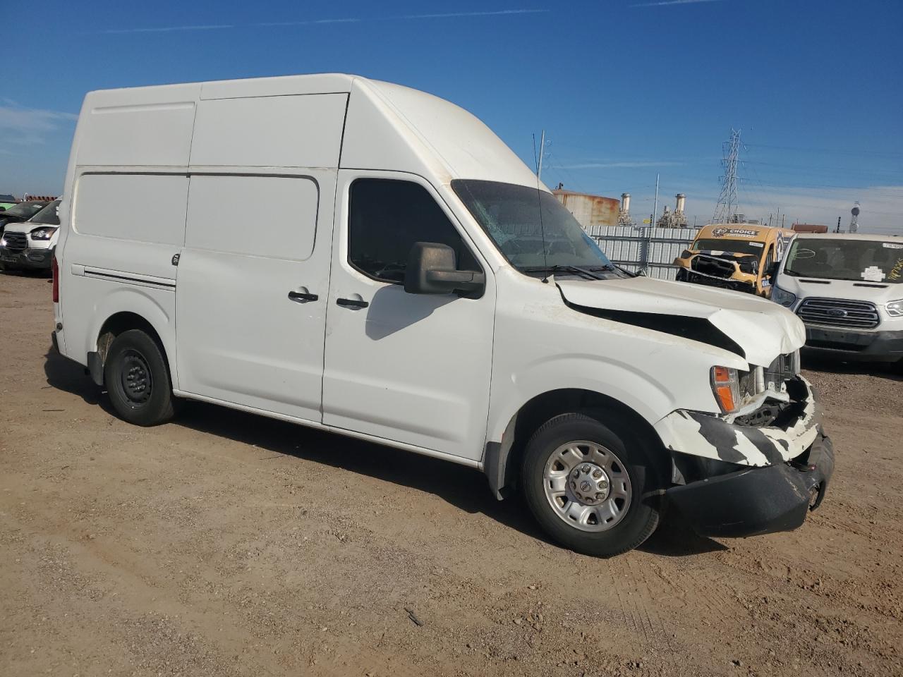 NISSAN NV2500 2500 S