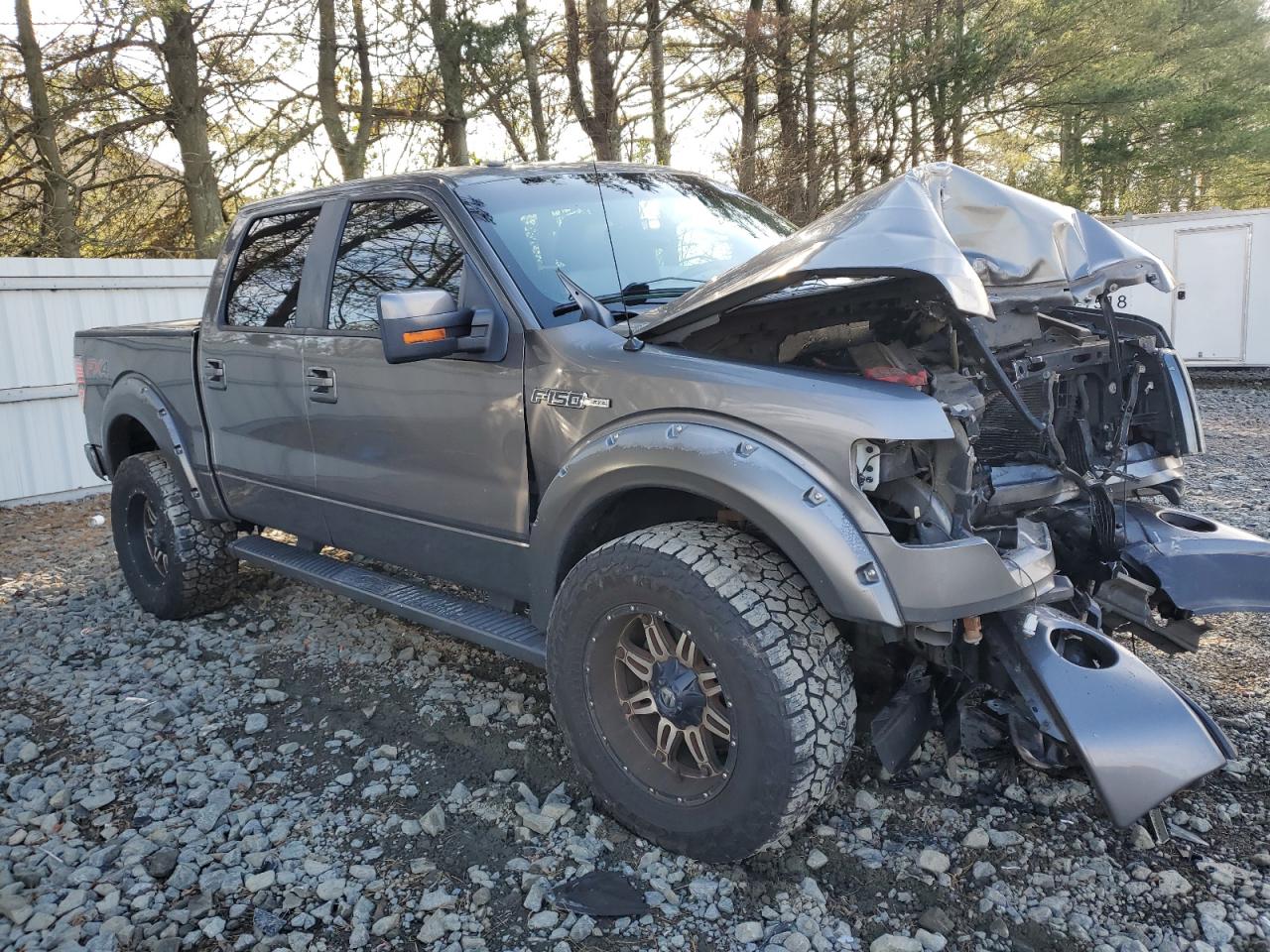 FORD F-150 SUPERCREW