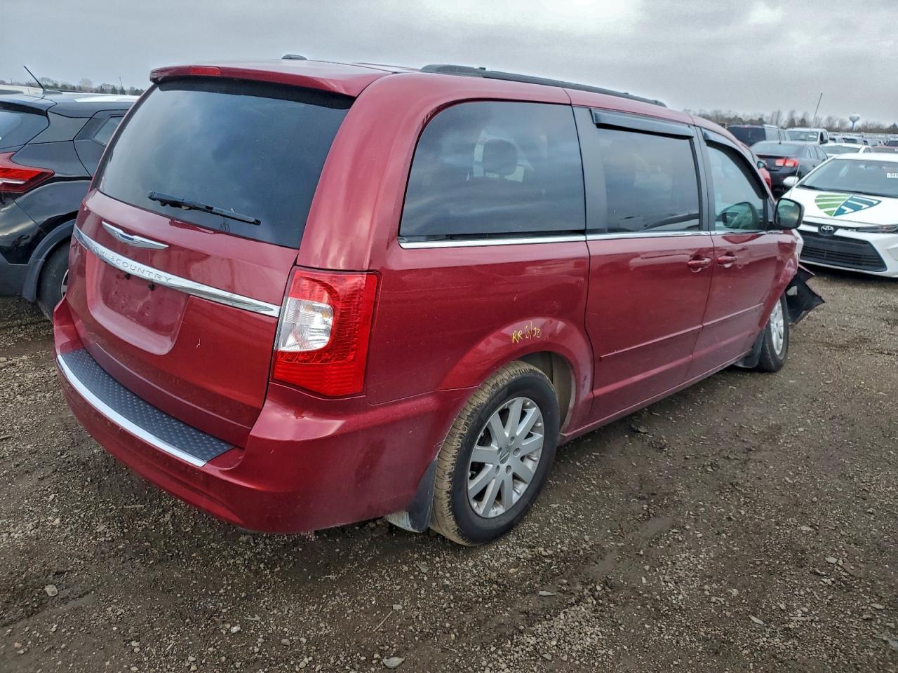 CHRYSLER TOWN & COUNTRY LX