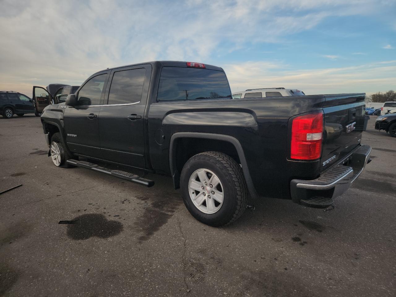 GMC SIERRA K1500 SLE