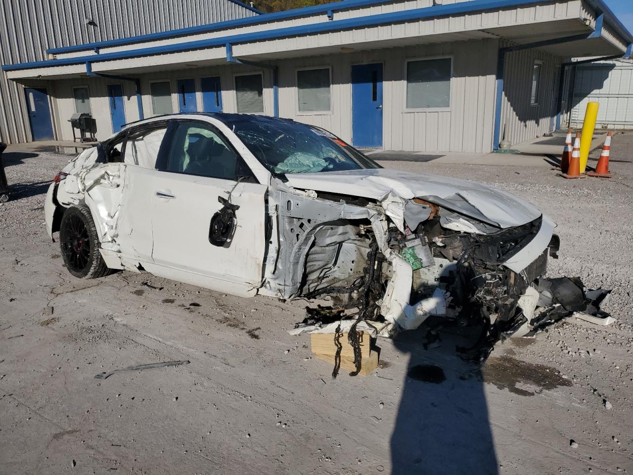 INFINITI Q50 RED SPORT 400