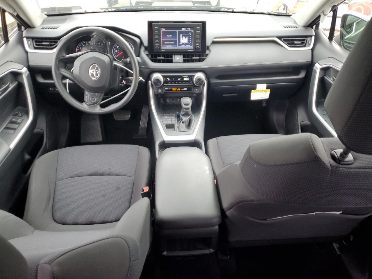 TOYOTA RAV4 LE