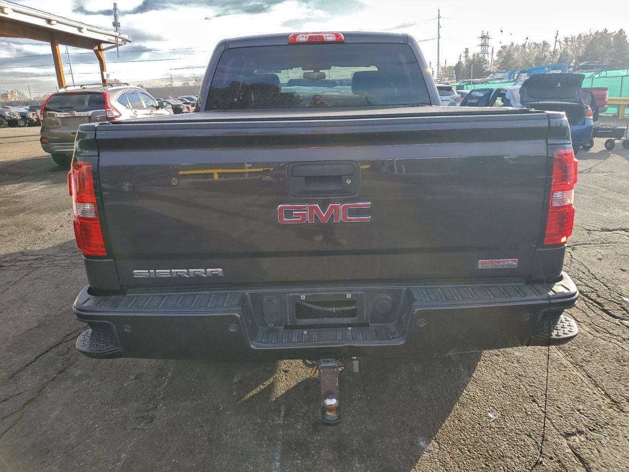 GMC SIERRA K1500 SLT