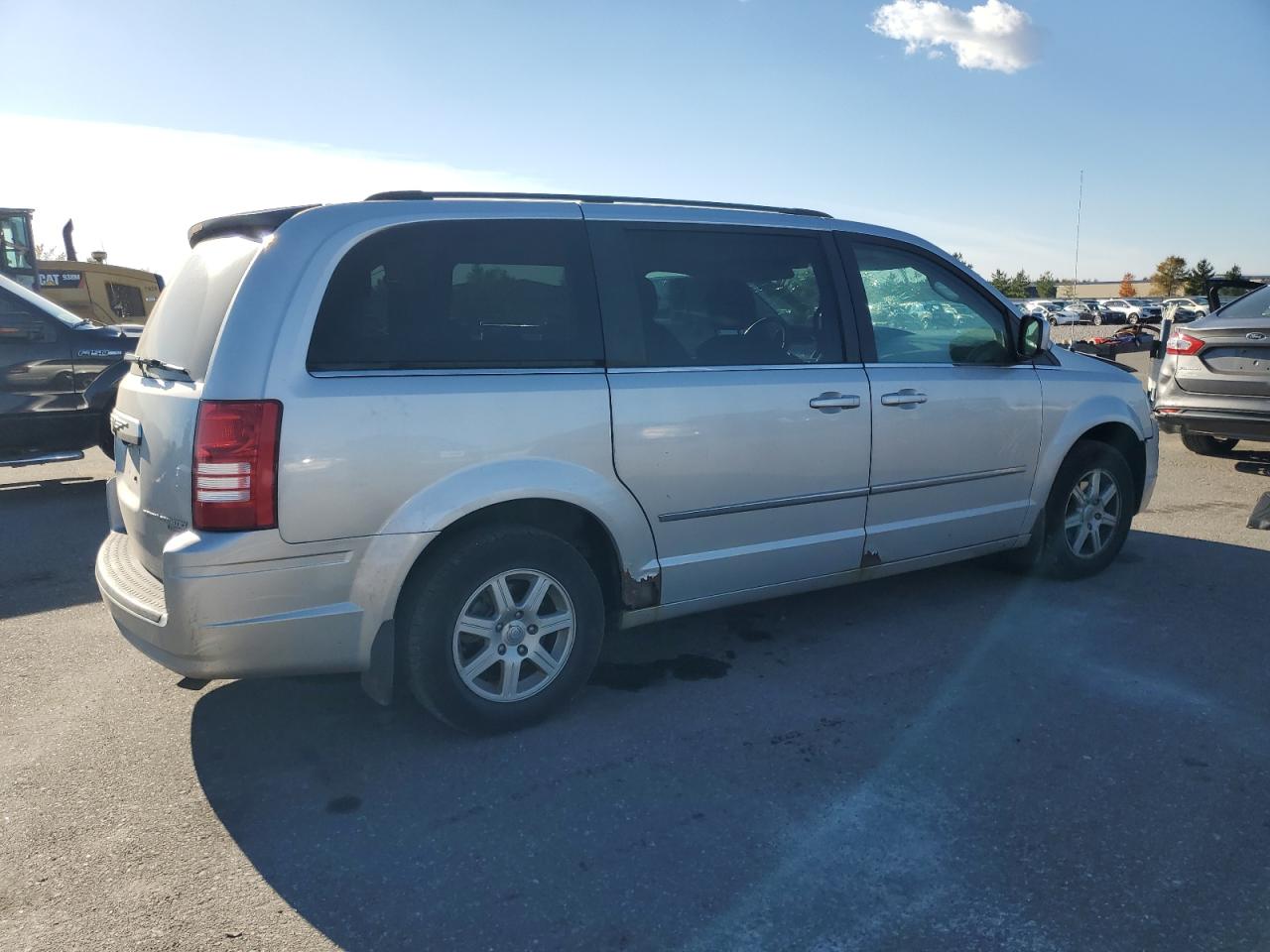 CHRYSLER TOWN & COUNTRY TOURING