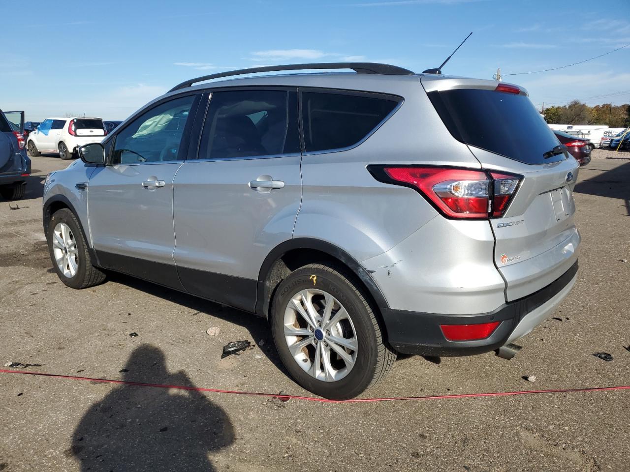 FORD ESCAPE SE
