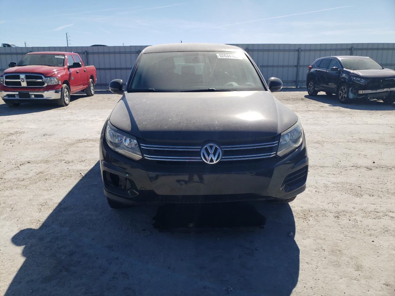 VOLKSWAGEN TIGUAN S
