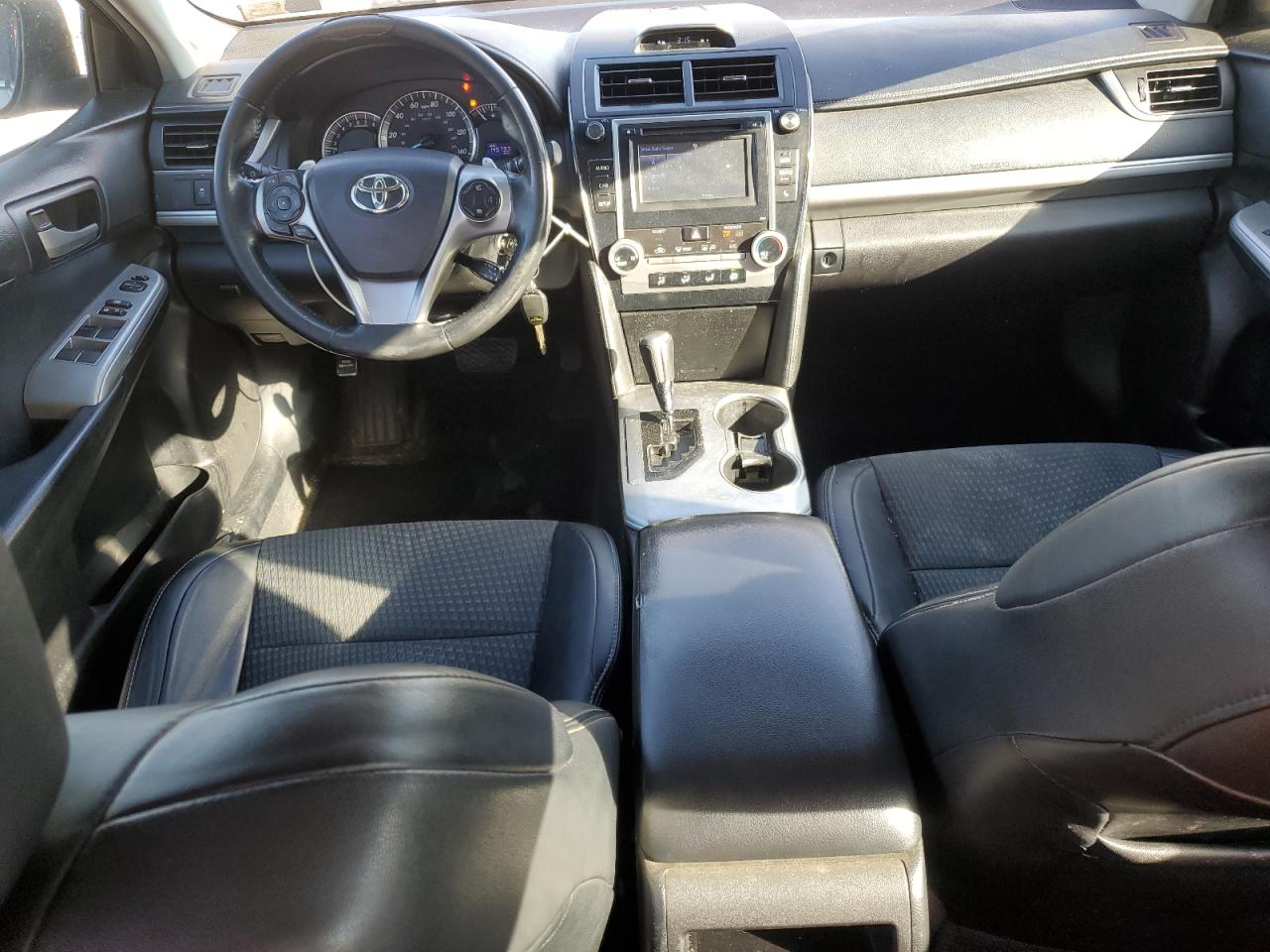 TOYOTA CAMRY L