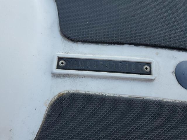 2001 YAMAHA WAVERUNNER #3302706046