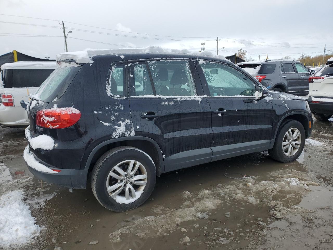 VOLKSWAGEN TIGUAN S
