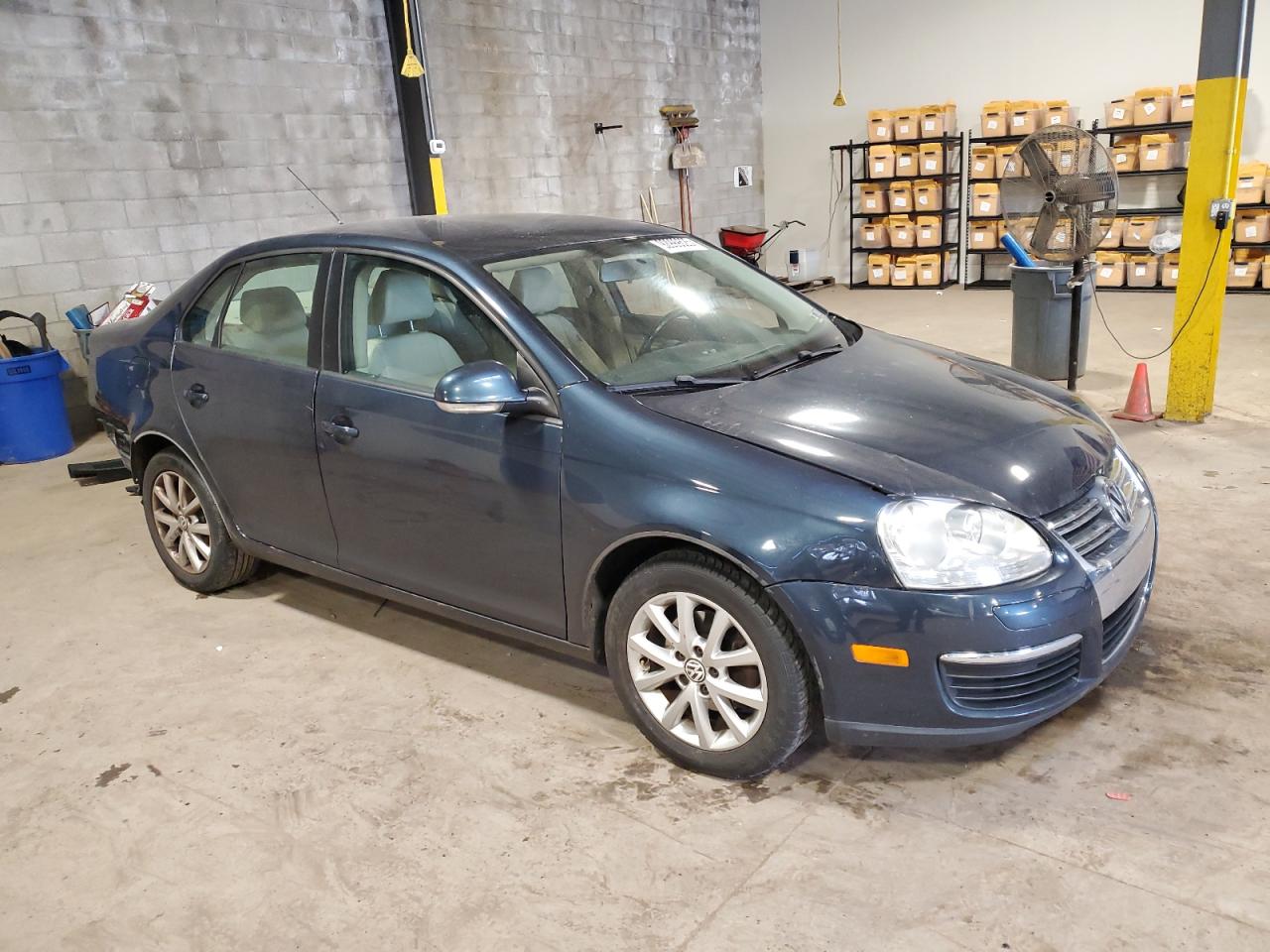 VOLKSWAGEN JETTA LIMITED