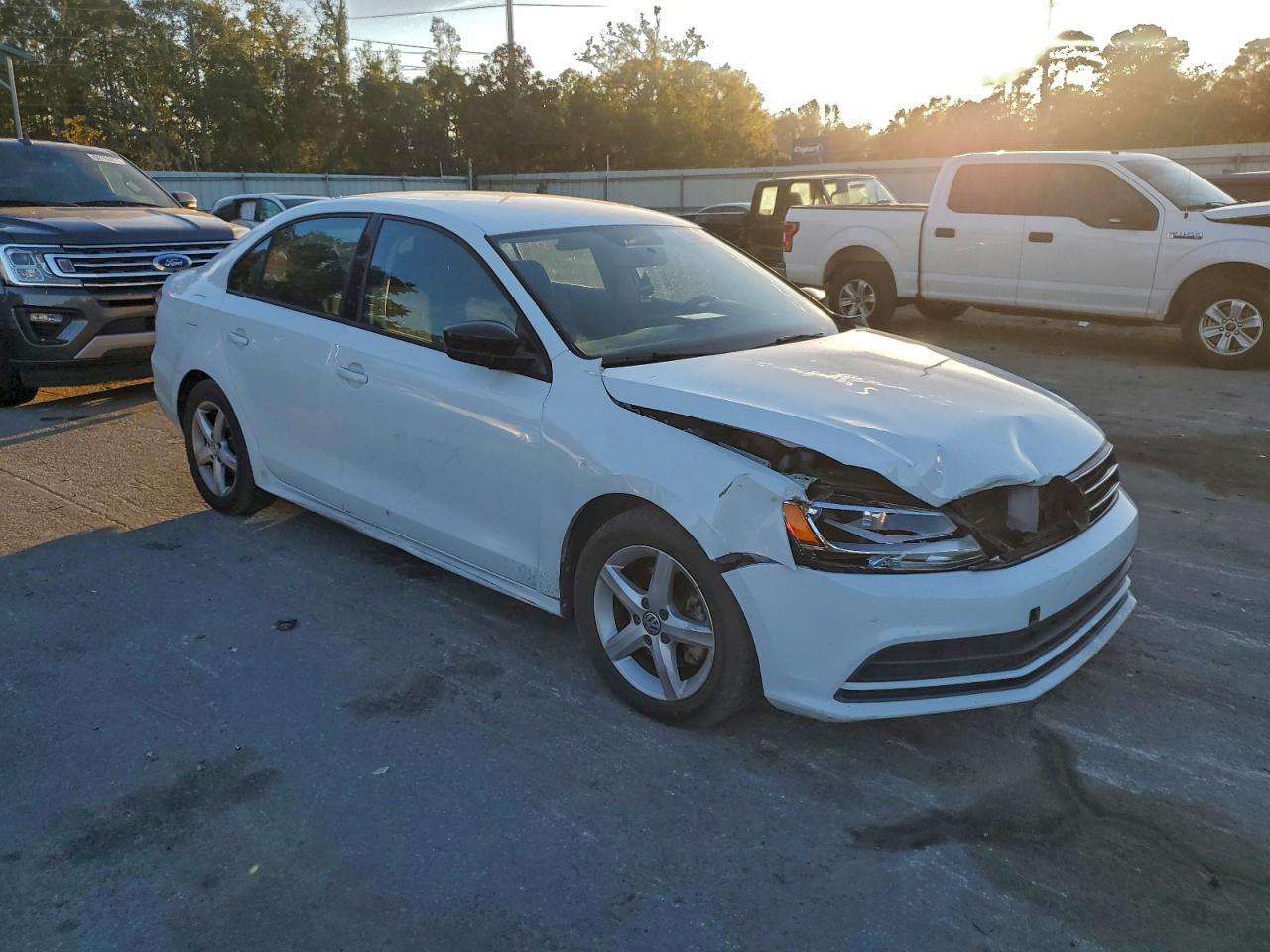 Lot #3315938096 2016 VOLKSWAGEN JETTA S