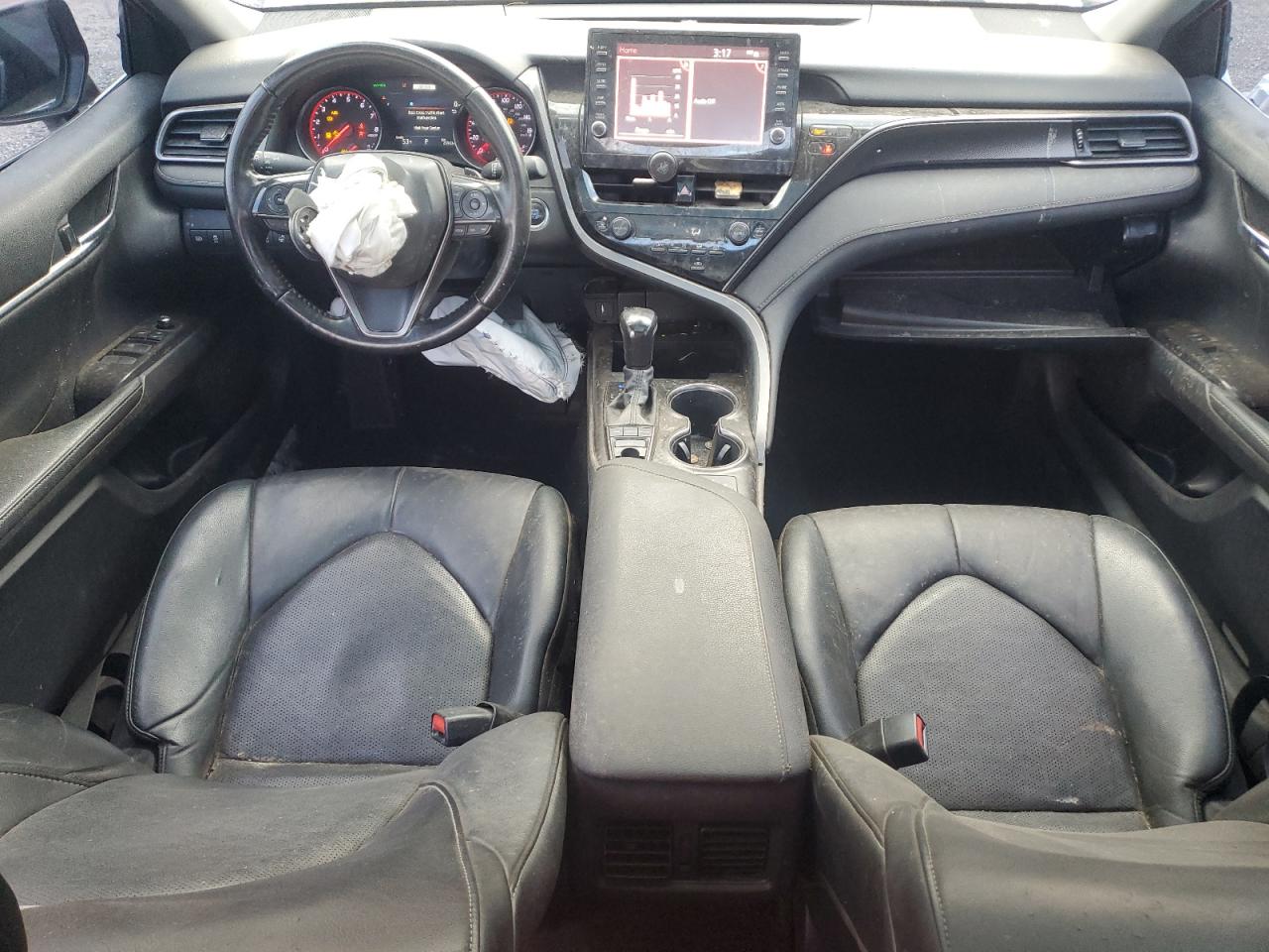 Lot #3301983472 2022 TOYOTA CAMRY XSE