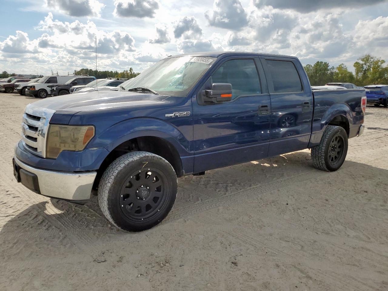 FORD F-150 SUPERCREW