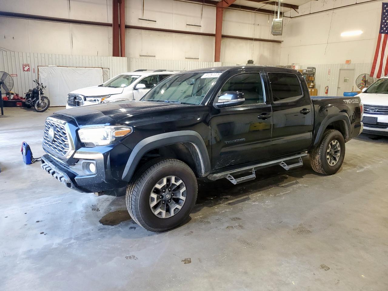 TOYOTA TACOMA DOUBLE CAB