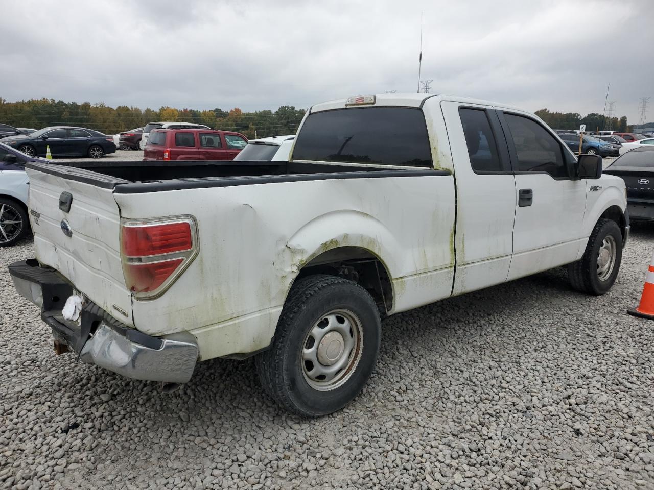 FORD F-150 SUPER CAB