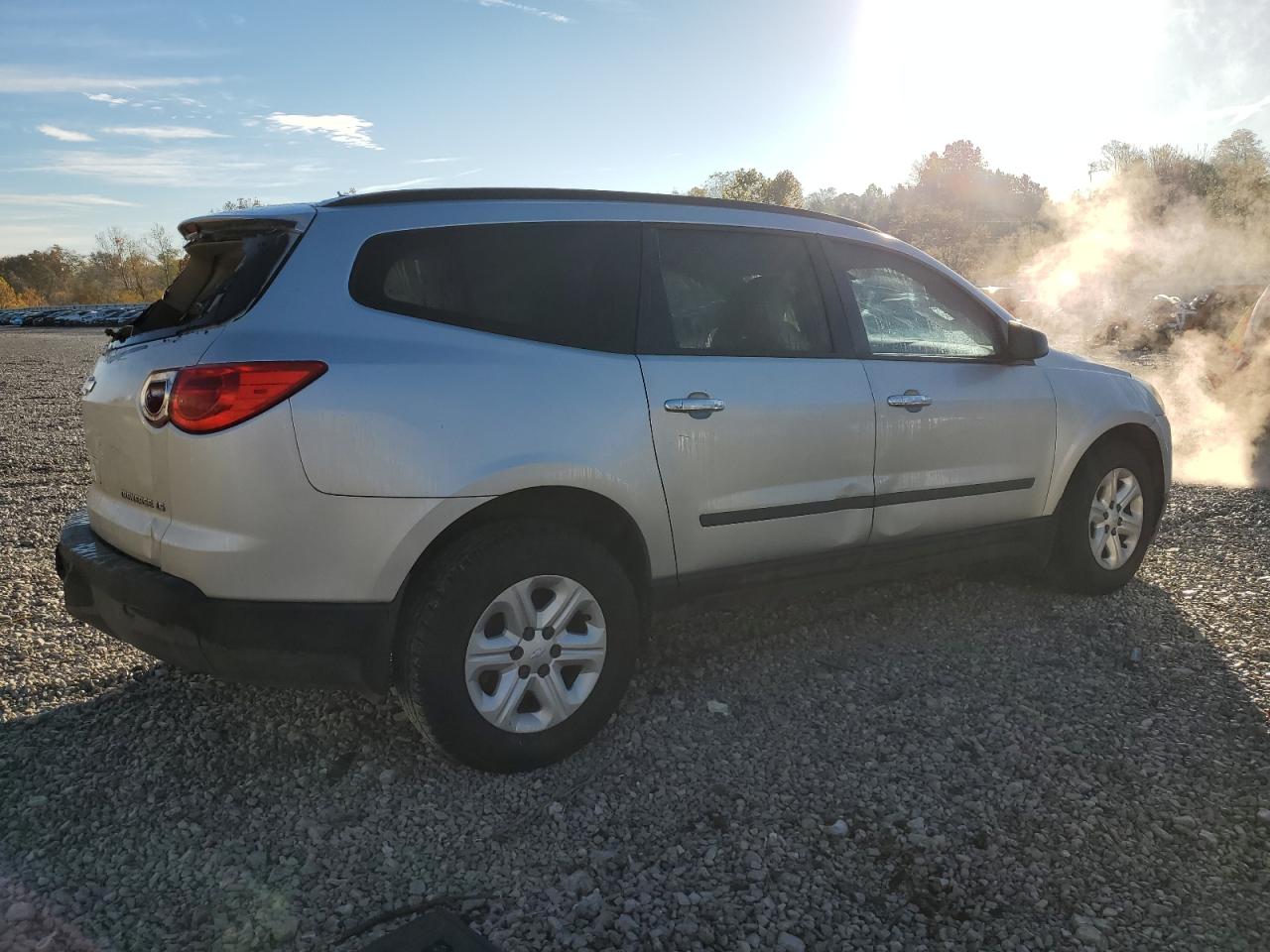 CHEVROLET TRAVERSE LS