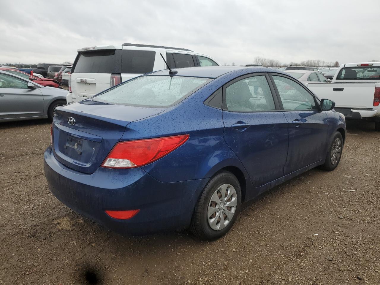 HYUNDAI ACCENT SE