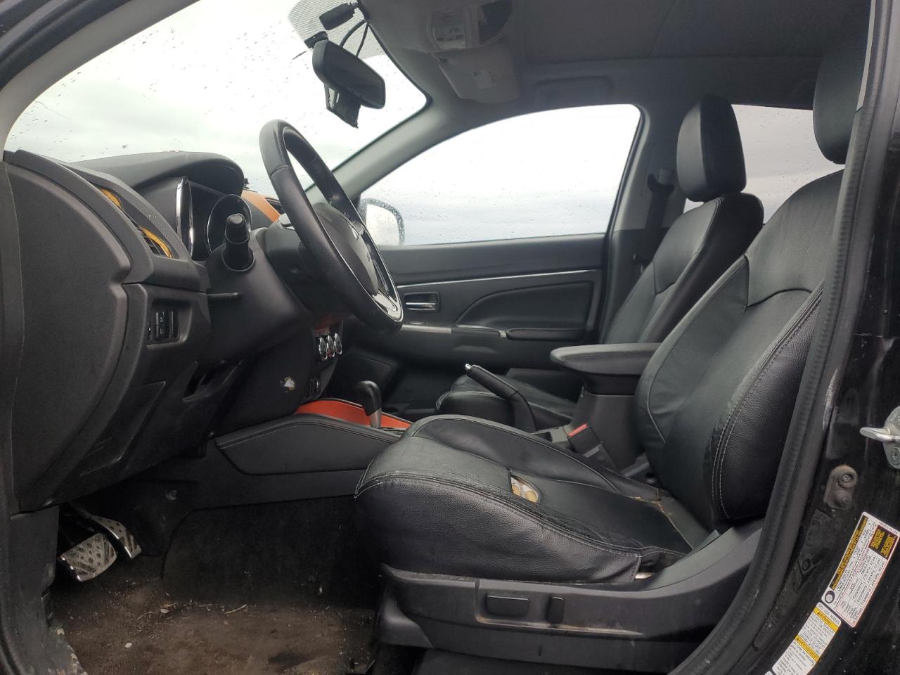 MITSUBISHI OUTLANDER SEL