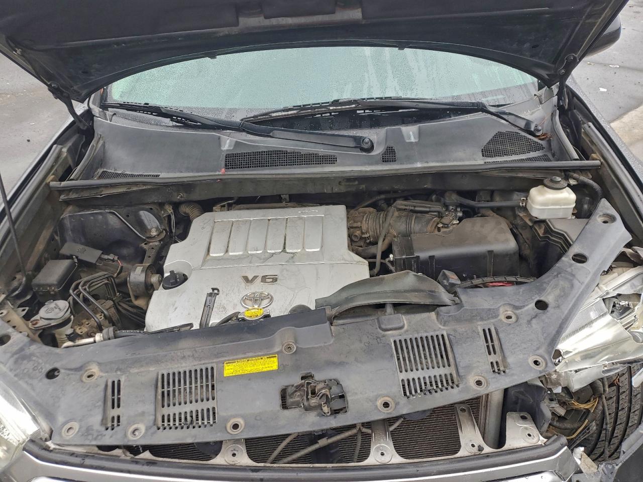 TOYOTA HIGHLANDER LIMITED