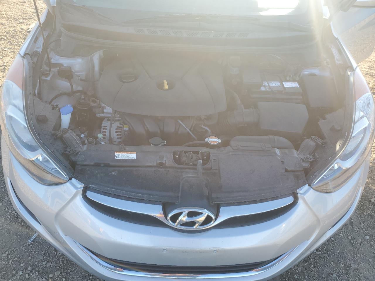 HYUNDAI ELANTRA GLS