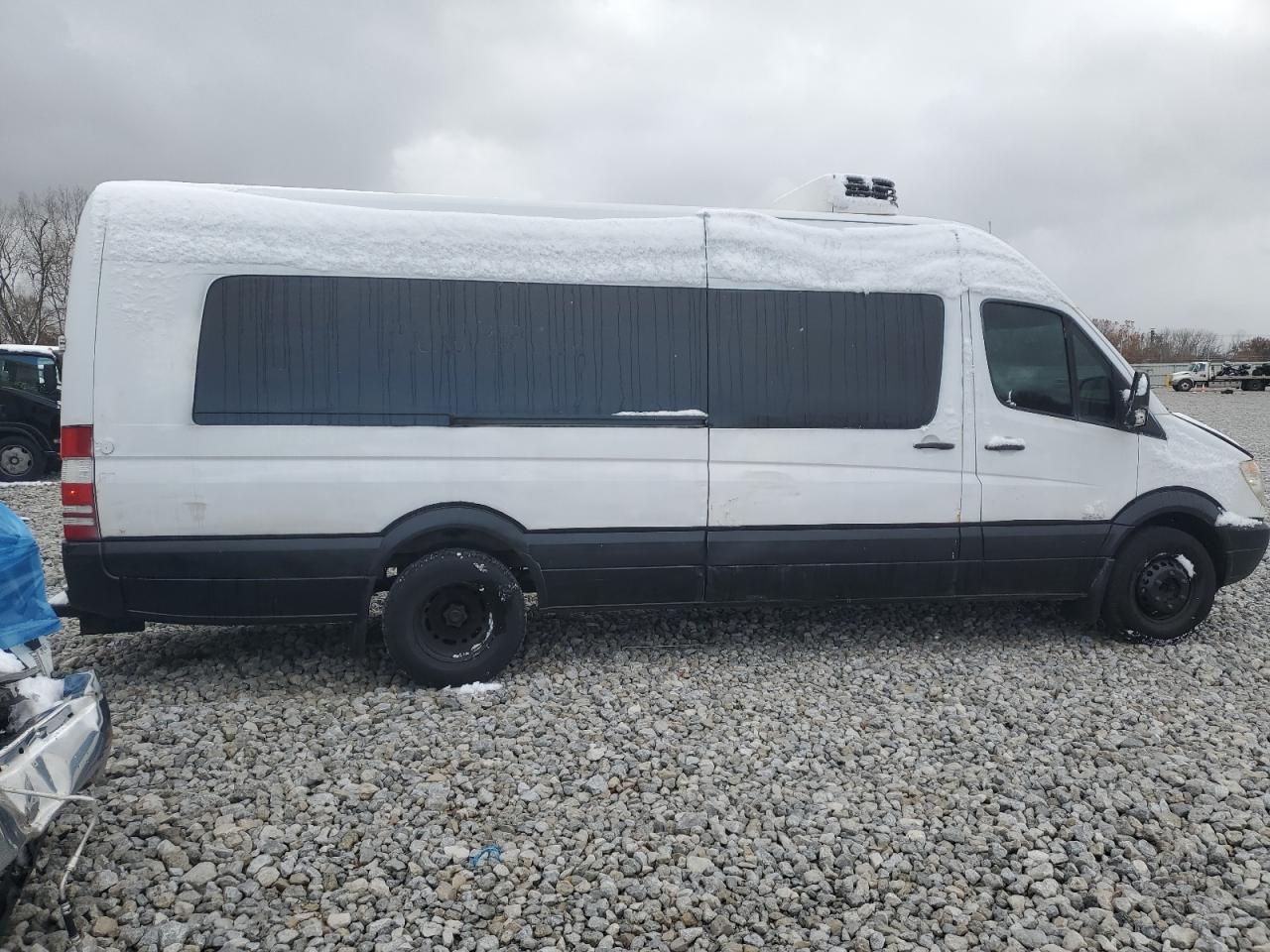 Lot #3291301447 2010 FREIGHTLINER SPRINTER 3