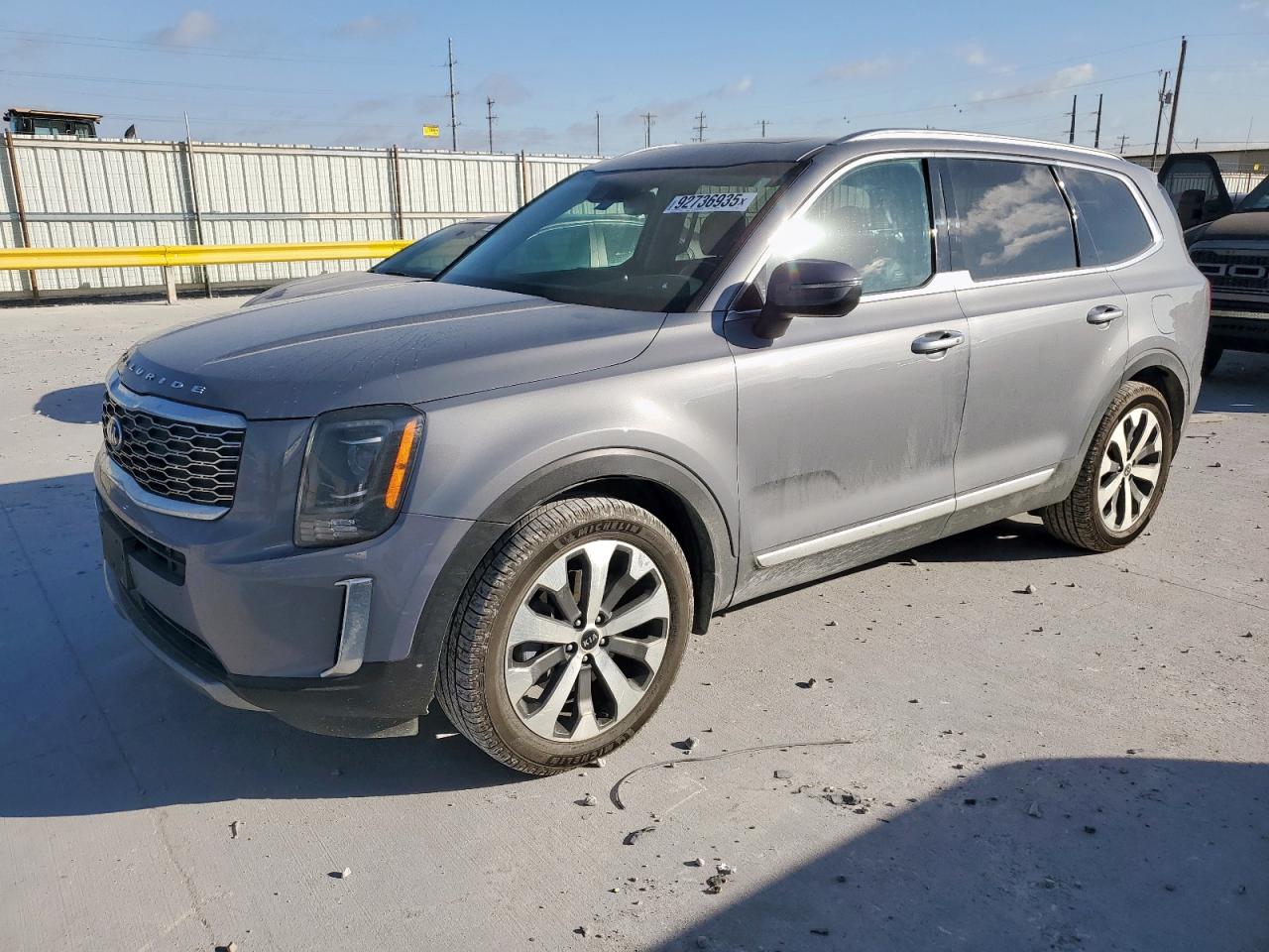 KIA TELLURIDE S