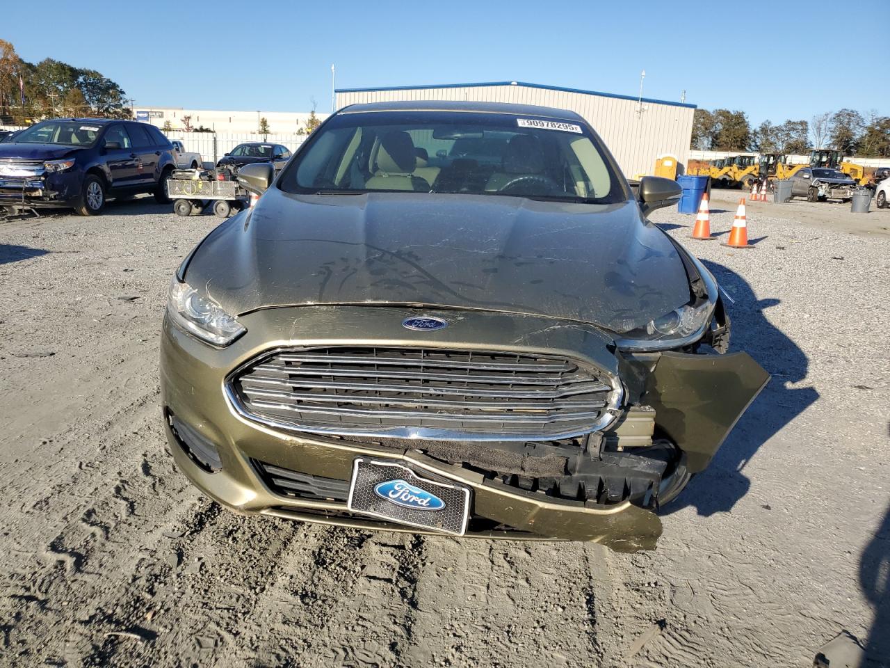 FORD FUSION SE