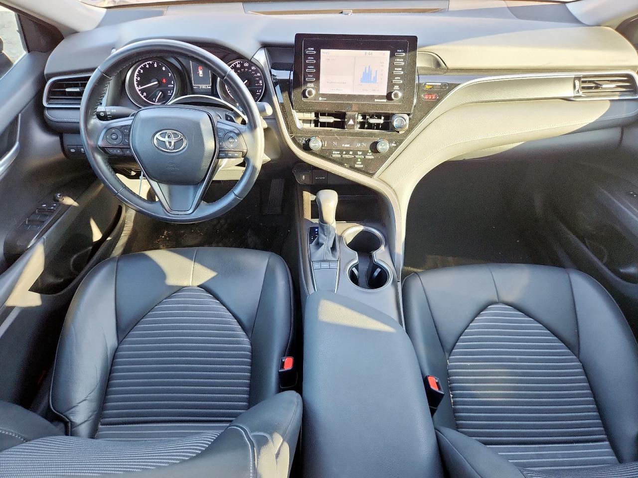 TOYOTA CAMRY SE NIGHT SHADE