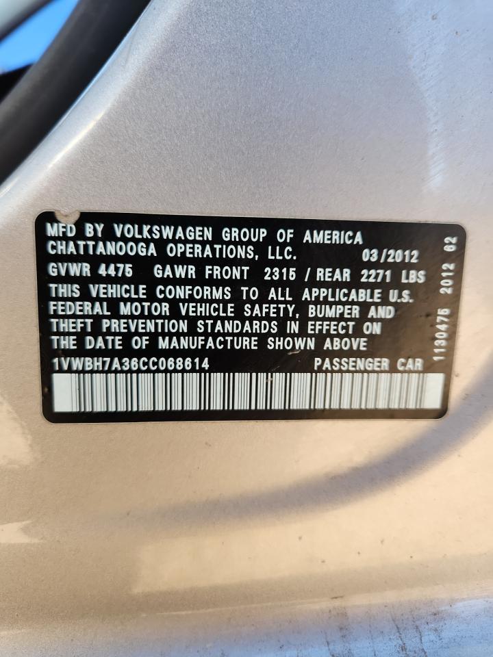 VOLKSWAGEN PASSAT SE