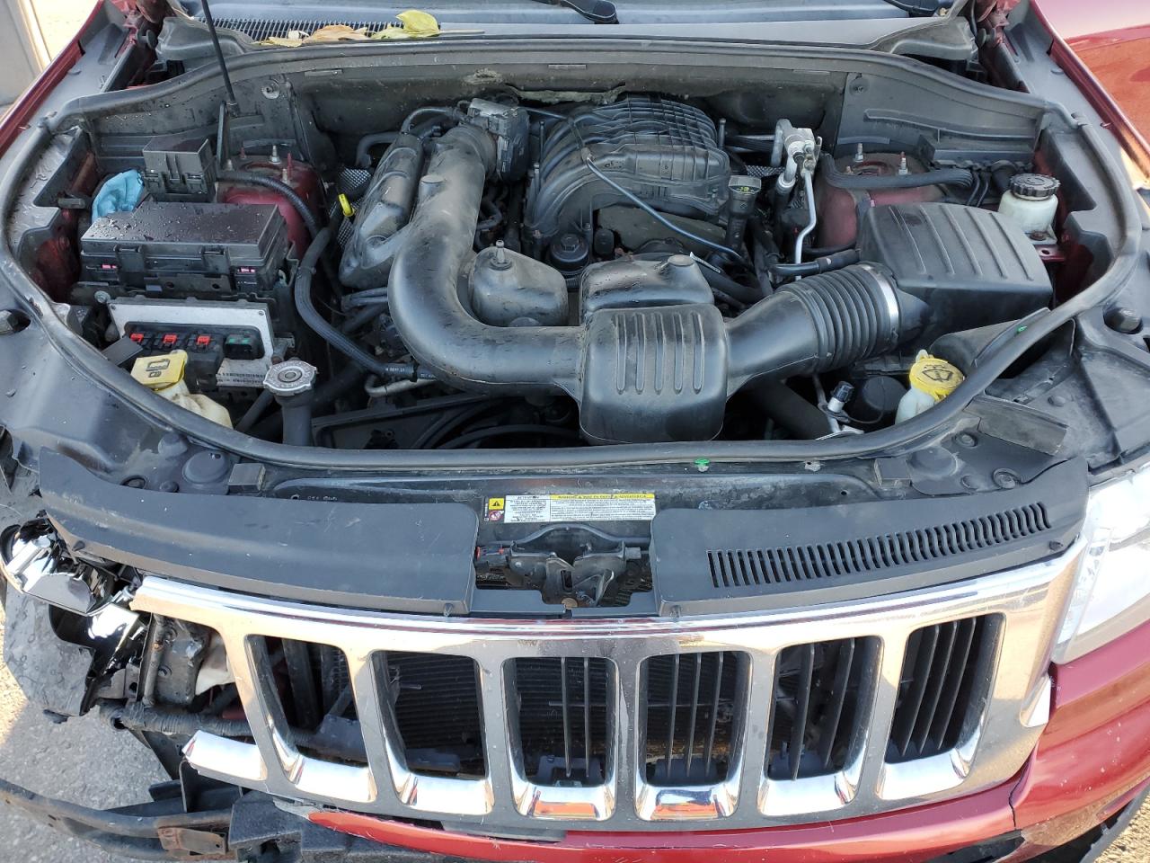 JEEP GRAND CHEROKEE LAREDO