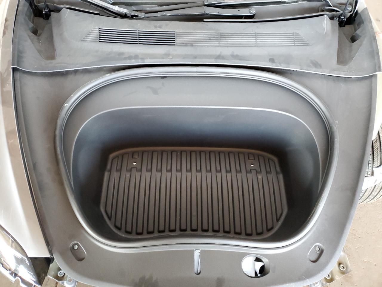 Lot #3309684834 2025 TESLA MODEL 3