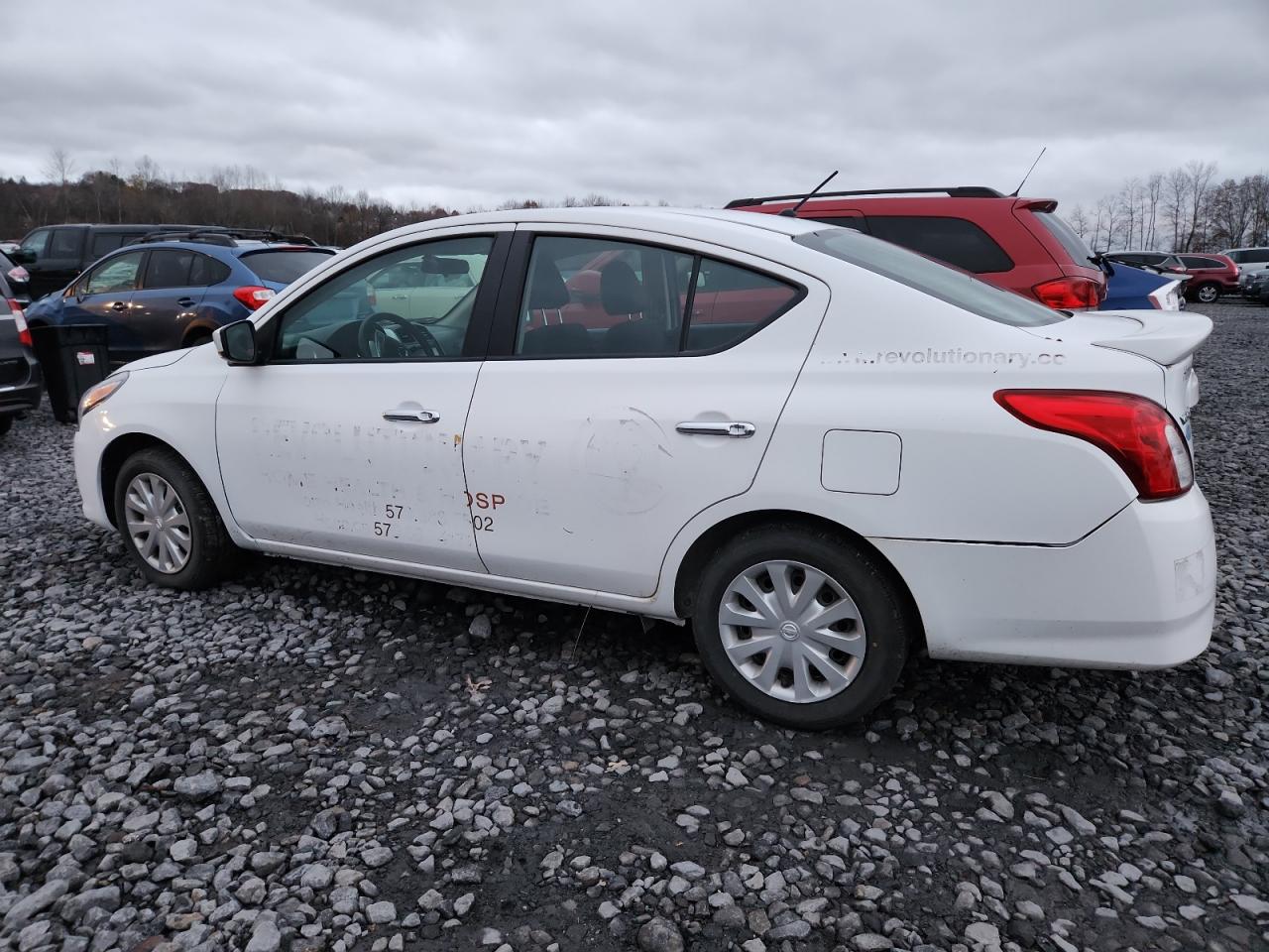 NISSAN VERSA S