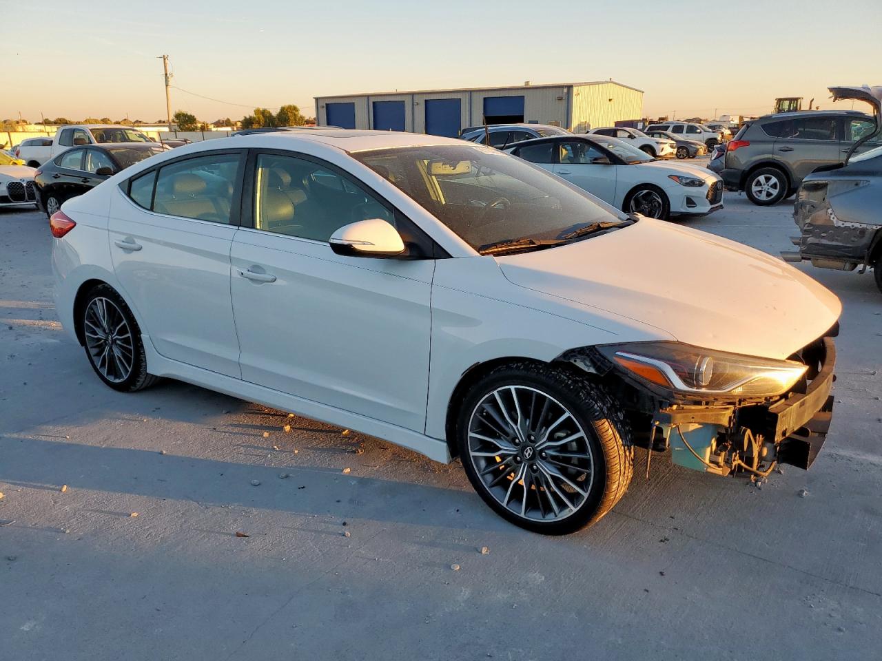 HYUNDAI ELANTRA SPORT