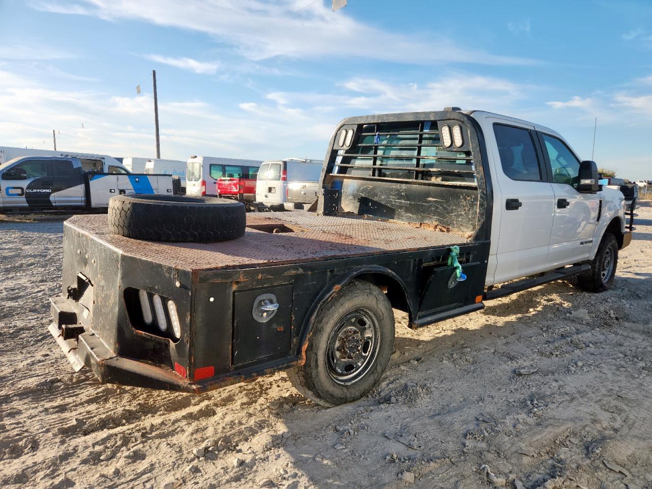 FORD F-250 SUPER DUTY