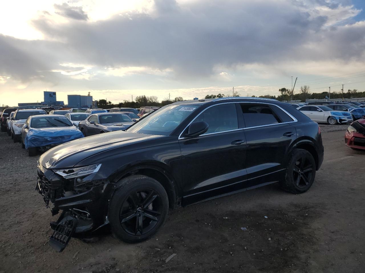 AUDI Q8 PREMIUM