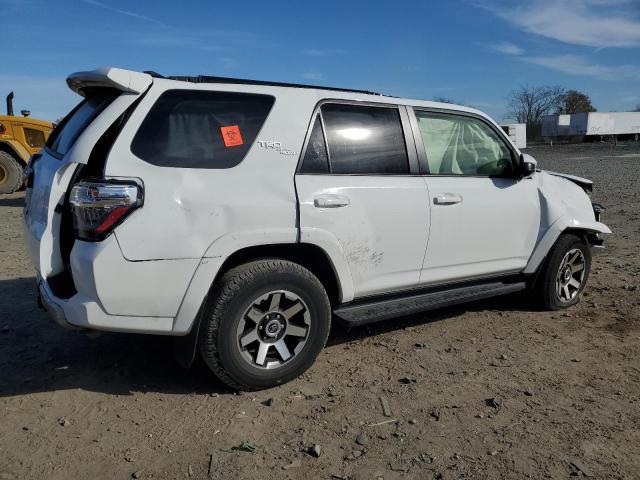 2024 TOYOTA 4RUNNER SR #3291289461