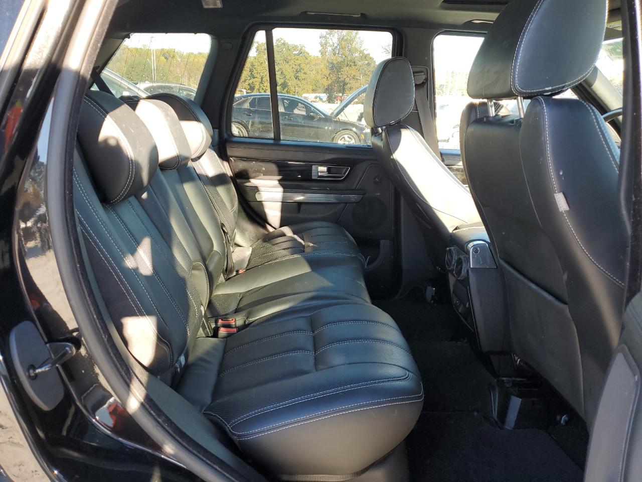 LAND ROVER RANGE ROVER HSE LUXURY