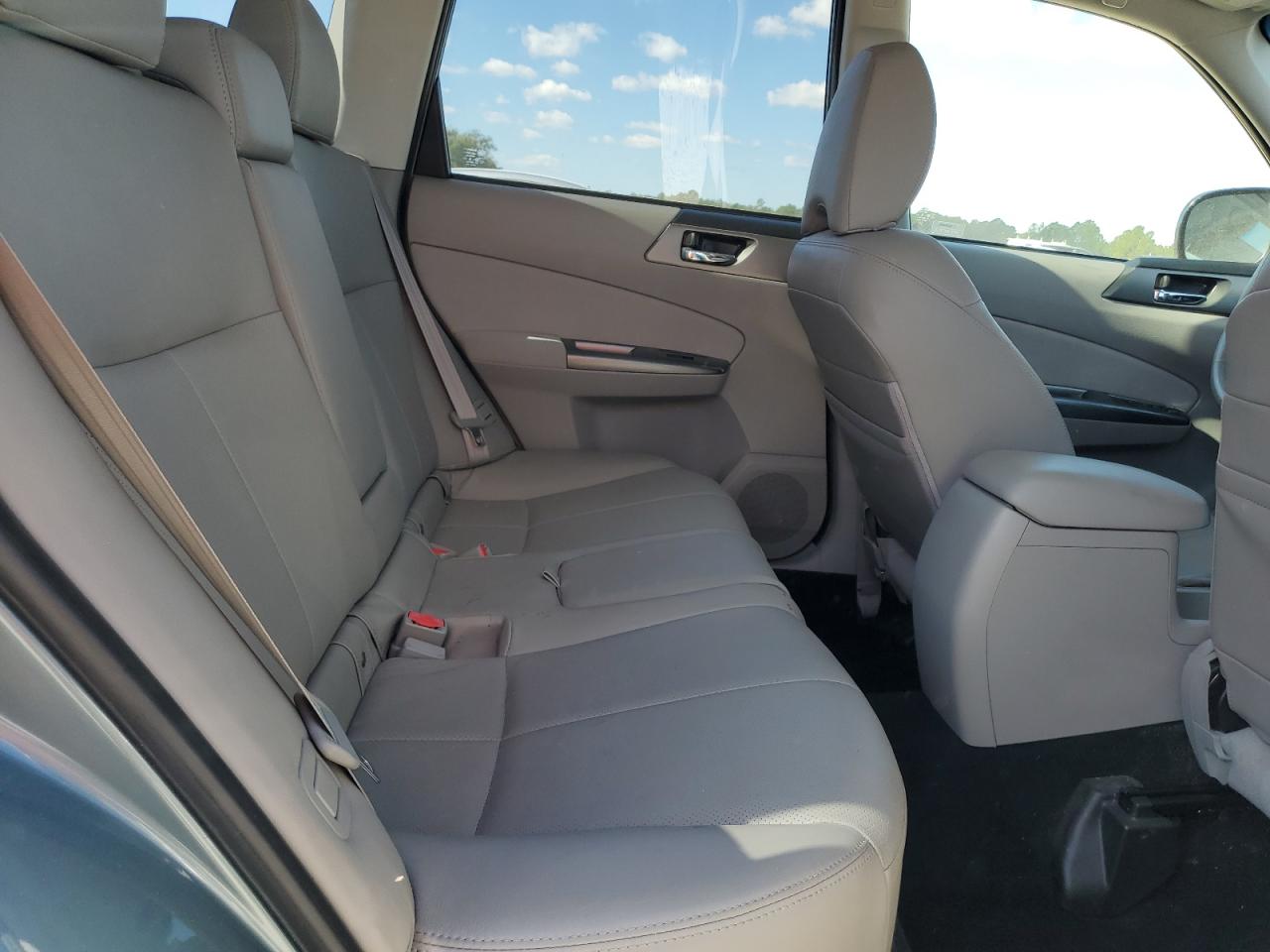 SUBARU FORESTER LIMITED