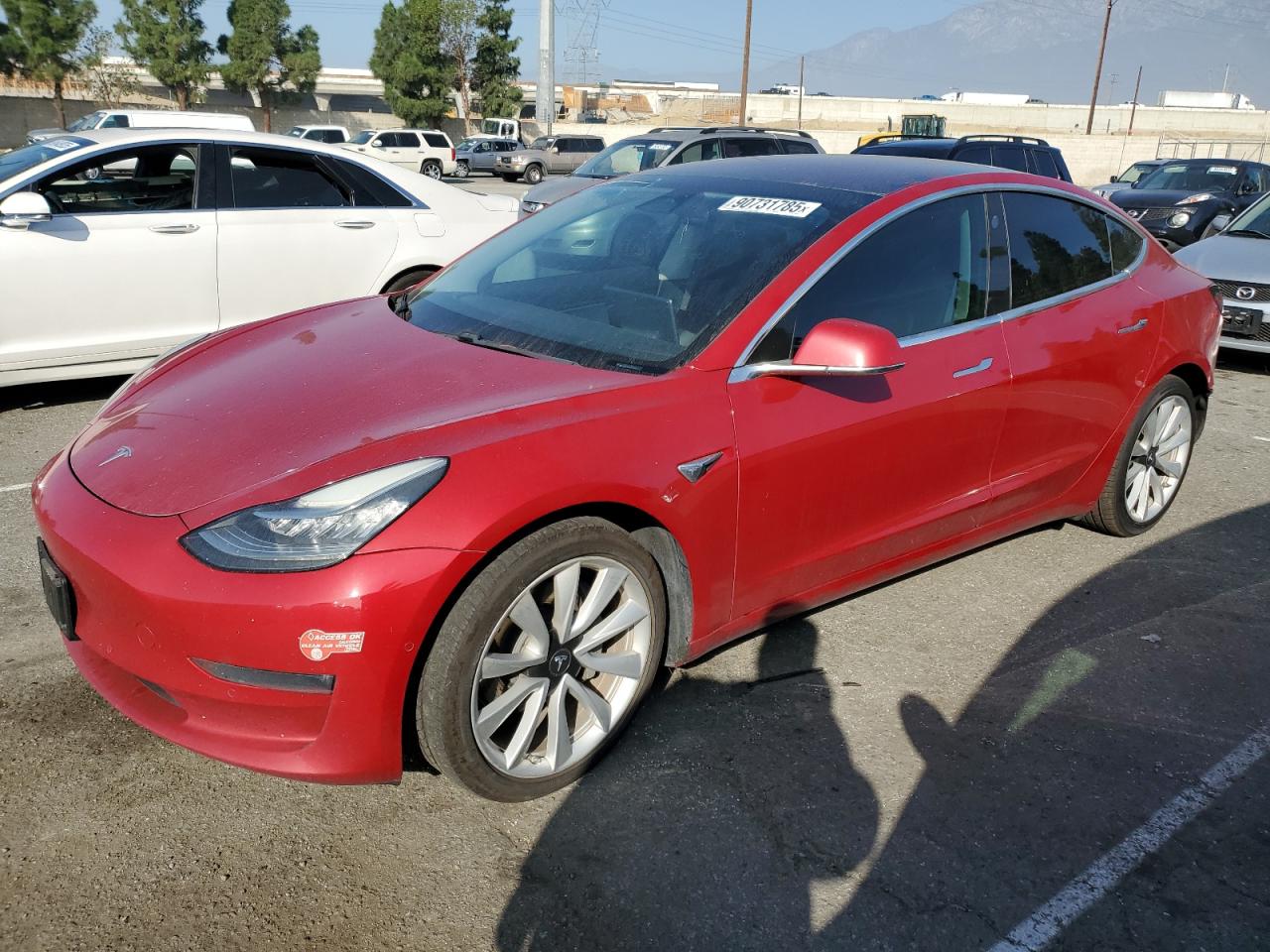 TESLA MODEL 3